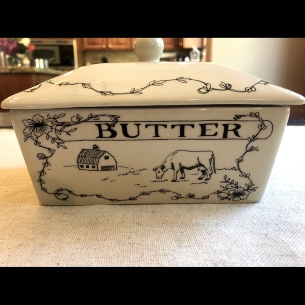 Farmhouse Butter Dish Ceramic Rustic